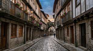 De núcleo medieval ligado ao nascimento da identidade portuguesa a uma área de antigos curtumes e casas de trabalhadores, Guimarães guarda quase mil anos de transformações: a cidade onde técnicas tradicionais atravessaram séculos de arquitetura