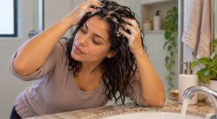 Como hidratar o cabelo e manter um visual de salão todos os dias: técnicas práticas e um erro comum