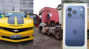 Leilão da Receita Federal tem Camaro por R$ 50 mil, caminhão de R$ 30 mil e iPhone 17 Pro por R$ 3,5 mil
