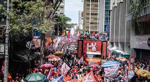 PM pede para militantes saírem da concentração na Paulista; petistas falam em ameaça de prisão