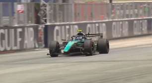 Antonelli faz o melhor tempo dos três treinos livres do GP do Bahrein, realizado na Malásia