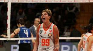 Eczacibasi e Vakifbank sofrem mais do que o esperado na estreia