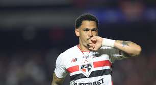 Clubes seguem com bets nas camisas em retorno do Brasileirão; saiba o motivo