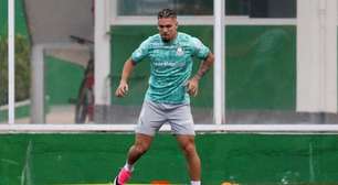 Palmeiras intensifica treino com passes, finalizações e triangulações