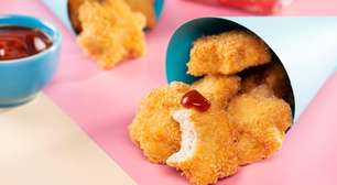 Receita de nuggets caseiros recheados e crocantes