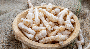 Quer um lanche da tarde leve? Aprenda essa receita fácil de biscoito de polvilho