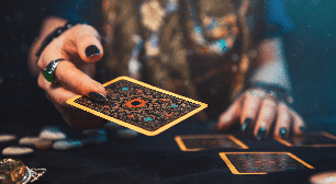 Tarot do dia: previsão para os 12 signos em 05/10/2026