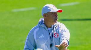 Internacional tem dois jogadores que Eduardo Baptista precisa observar