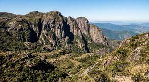 Montanhas entre 2.000 e 2.791 metros de altitude e o quinto ponto mais alto do Brasil: o parque de 28 mil hectares criado em 1937 que se tornou o mais antigo parque nacional do país