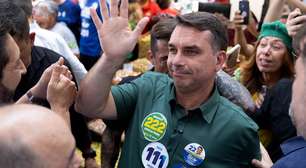Flávio Bolsonaro critica fim da escala 6x1 e defende jornada de trabalho flexível: 'Liberdade para o trabalhador'