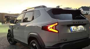 O Dacia tem um custo de abastecimento menor do que os carros elétricos e tem autonomia três vezes maior