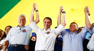 Flávio celebra maioria no Congresso e fala em mudança na Constituição e 'redemocratização do país'