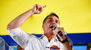 Assim como o pai, Flávio Bolsonaro repete discurso contra reeleição; entenda o que seria preciso para mudar a lei