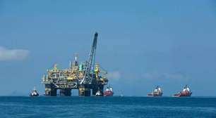 Petrobras arremata 12 blocos na Bacia de Campos por quase R$ 3 bilhões