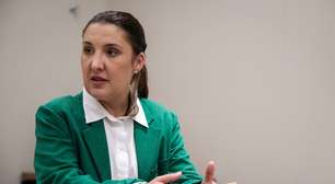 Coordenadora de campanha de Flávio Bolsonaro promete corte de cargos comissionados e foca no eleitorado feminino