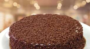 Bolo de chocolate fácil e barato no liquidificador #diadascriancas