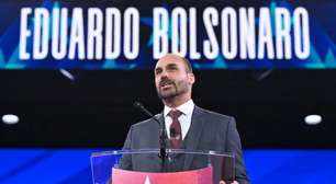 Alexandre de Moraes determina início da pena de Eduardo Bolsonaro