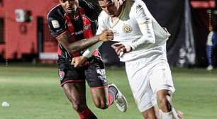 Erick e Matheuzinho comandam goleada do Vitória sobre a Chapecoense