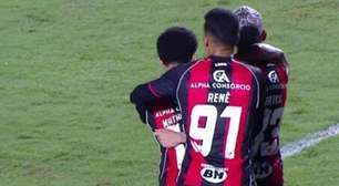 Erick e Matheuzinho comandam goleada do Vitória sobre a Chapecoense