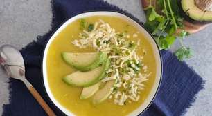 Locro de batatas: receita da sopa cremosa com queijo tradicional da serra equatoriana