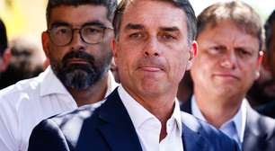 Coligação de Lula aciona o TSE contra uso de criptomoedas em troca de propagandas para Flávio Bolsonaro