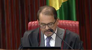 Relator vota para anular votos de Garotinho e RJ não teria 2º turno; julgamento no TSE continua