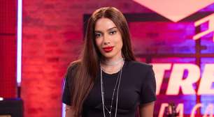 'Não chamo o bolsonarismo de direita': Anitta revela voto e detalha conselho que recebeu de amiga sobre política; cantora apoia Lula e condena mistura de religião com política. 'Devia ser considerado crime'