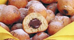 Aprenda 4 versões recheadas de bolinhos de chuva irresistíveis
