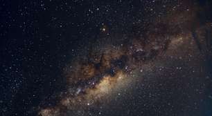 Um sinal estranho em um acelerador de partículas é a nova pista que temos sobre a origem do universo