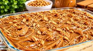 Pavê de doce de leite diferente e fácil, com camadas bem cremosas, uma sobremesa divina