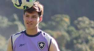 Álvaro Montoro pode reforçar o Botafogo contra o Coritiba? Veja