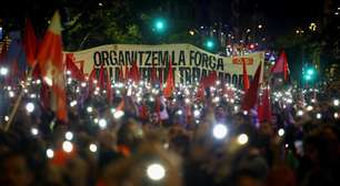 Sanchez e oposição de direita iniciam campanha para eleições legislativas na Espanha