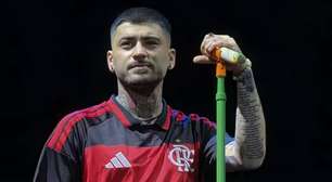 Zayn, ex-One Direction, usa camisa do Flamengo em show no estádio do Palmeiras e se desculpa