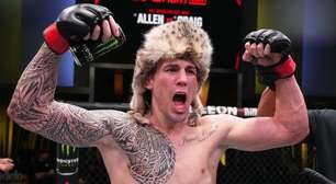 Brendan Allen finaliza Leroy Duncan no último round e evita surpresa na luta principal do UFC Vegas 122