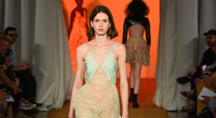 Alexandre Herchcovitch abre SPFW N61 com estética boho e vitoriana embalada pela 5ª Sinfonia de Beethoven