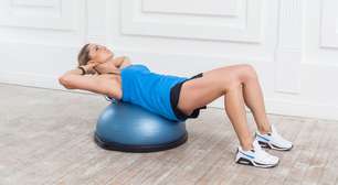 Bosu: 5 exercícios para melhorar o equilíbrio e fortalecer o corpo