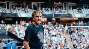 Cuca prepara mudanças no Santos após derrota para o Atlético-MG