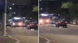 PMs atiram 24 vezes e matam homem já caído durante abordagem em SP, diz TV