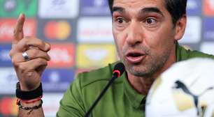Abel Ferreira aponta substituto no lugar de Vitor Roque