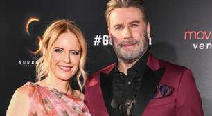 John Travolta faz homenagem emocionante à esposa que morreu de câncer: 'Deve estar orgulhosa'