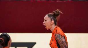 Tifanny faz o ponto do título e não desiste da Superliga