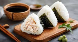 Onigiri: aprenda receita do tradicional bolinho de arroz japonês para fazer em casa