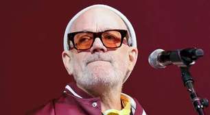 Michael Stipe, do R.E.M., revela planos para lançar primeiro álbum solo em 2027