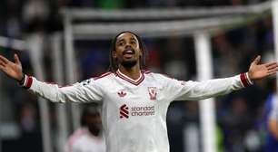 Liverpool vence LASK em jogo de nove gols, com hat-trick de Barcola
