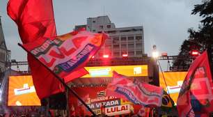 Ato pró-Lula em SP é marcado por forte presença de lideranças jovens e discursos contra candidatos eleitos pelo PL