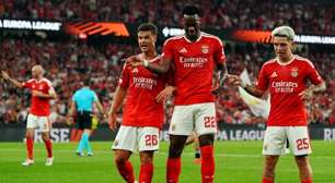 Benfica goleia Celtic e mantém 100% de aproveitamento na Liga Europa