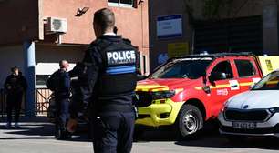 Após ataque em escola na França, polícia prende outro adolescente e investiga comunidades virtuais