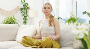 Como aliviar a energia pesada da sua casa com 4 truques simples de Feng Shui