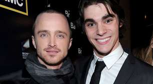 Aaron Paul relembra a última vez que viu RJ Mitte, ator de 'Breaking Bad': 'Te chamava de Superman'