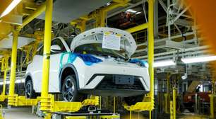 Anfavea projeta 3,1 milhões de autoveículos emplacados em 2026 e eleva previsão de alta de 2,7% para 15,2%, uma revisão de 12,5 pontos percentuais desde janeiro